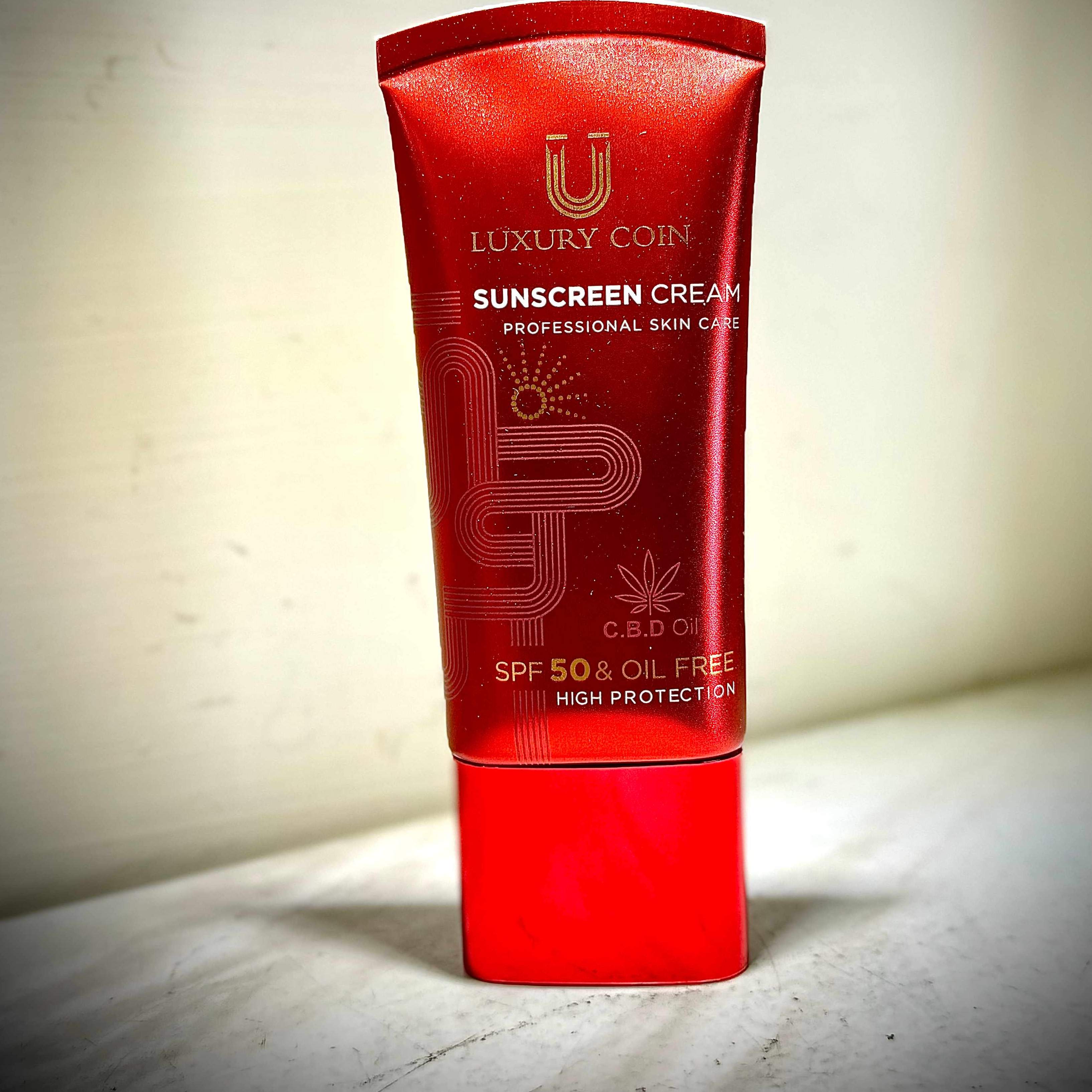 کرم ضد آفتاب spf ۵۰ با ماندگاری ۸ ساعته 60 میل نچرال لاکچری کوین ساخت فرانسه